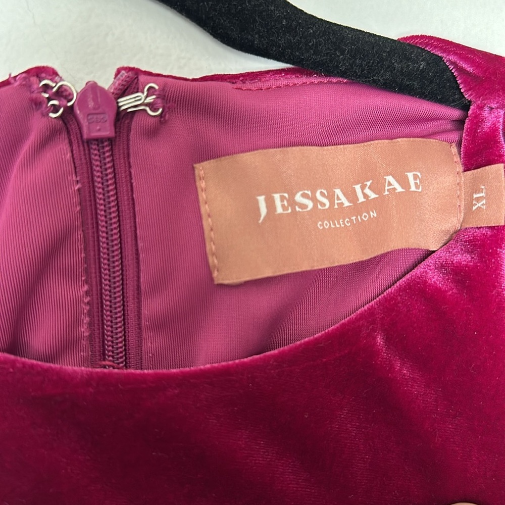 JessaKae velour dress XL - Picture 2 of 4
